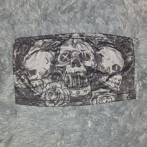 Grey punk skull with roses tube top